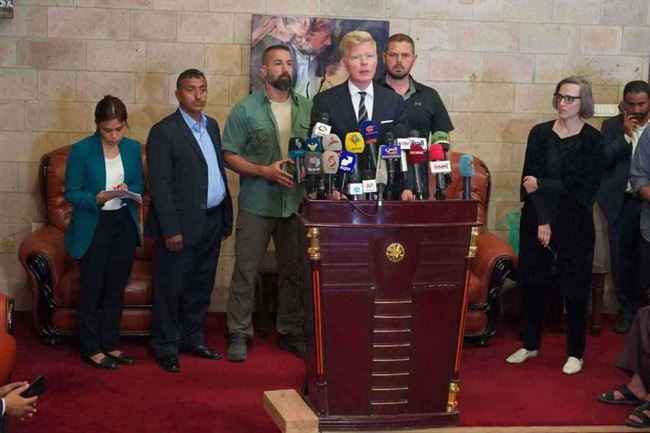 المبعوث في مسقط والحوثي يعلن عن مفاوضات قادمة بالاردن والحكومة : لم نتلقى دعوة بما أعلنه الرزامي