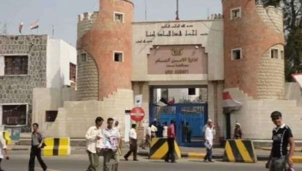 القبض على قاتل في عدن بعد ساعات من ارتكاب جريمته
