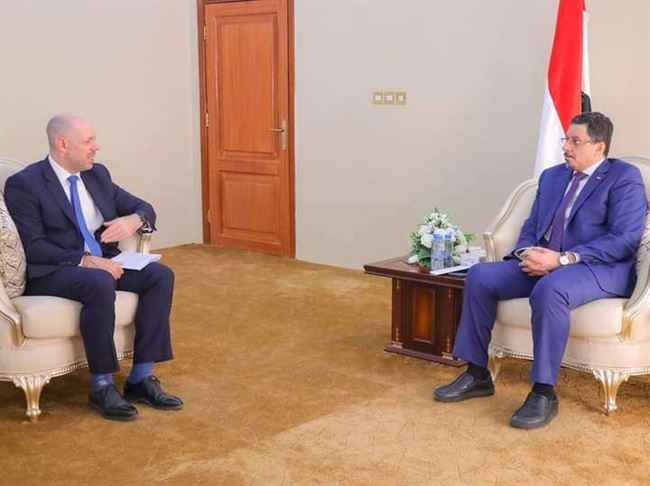 الحكومة تؤكد لبريطانيا عدم جدية الحوثي في السلام
