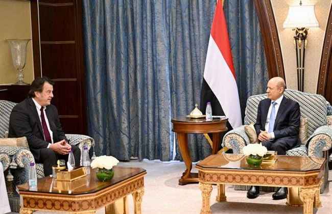 الرئاسي يدعو إلى تحرك دولي عاجل لدعم الاصلاحات الاقتصادية ومعالجة الاسباب الحقيقية