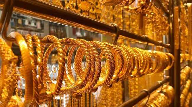 أسعار الذهب بالأسواق اليمنية صباح اليوم الأحد 18 يونيو