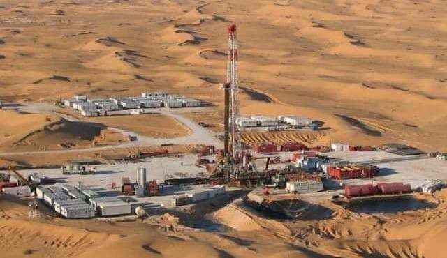 مواطنون يوقفون عمل قطاع نفطي في عسيلان شبوة