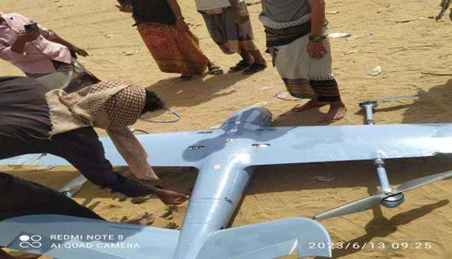 طيران مسير تابع للقاعدة يشن هجوم على قوات دفاع شبوة بالمصينعة