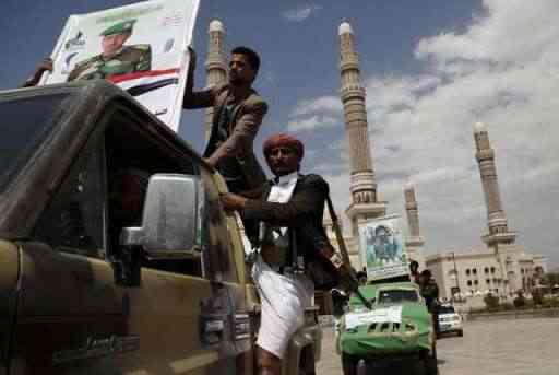 الحوثي يبرر هزيمته في البيضاء بهذا الأمر 