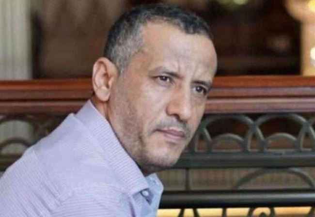 صحفي مقرب من الرئيس صالح : ما يحدث في تعز ليس حصار وهذه هو مخطط الحوثي