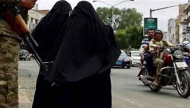 بإشراف قيادي حوثي من صعدة .. اختطاف 60 فتاة من حجة وتوجيه لهن تهمة الدعارة لتبرير اختطافهن