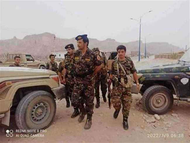 أول ضربة موجعة للإخوان في شبوة .. المحافظ العولقي يوقف قيادي أمني أثار الفوضى وأقلق السكينة