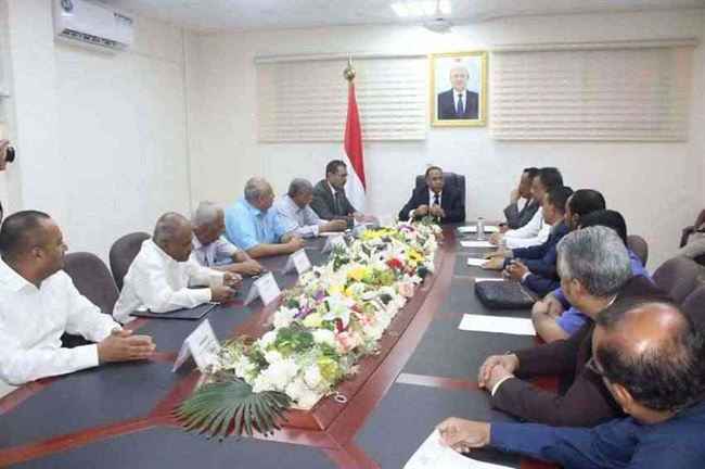 أكاديميون قانونيون يؤدون اليمين أمام وزير الصناعة ولجنة الإجازة في عدن