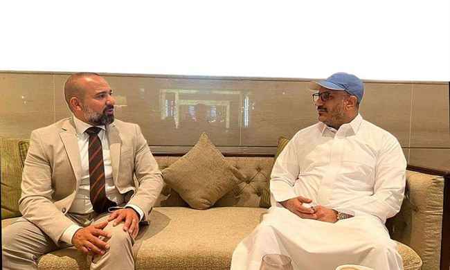 لقاء هام يجمع طارق صالح مع رئيس موانئ البحر الأحمر والهدف ميناء المخا