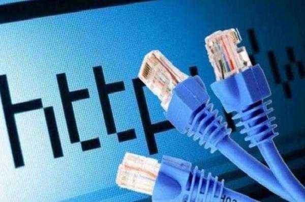 انقطاع خدمة الإنترنت وشبكة الإتصال في مختلف المحافظات اليمنية