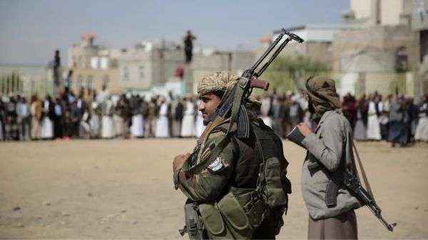 الحوثي يهجر أبناء أغنى محافظة نفطية في اليمن
