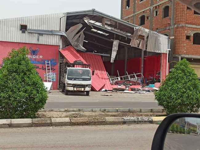 العليمي يطلع على اضرار عاصفة عدن الرعدية