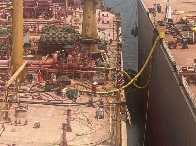 الحكومة اليمنية: ليس هناك اتفاق مع الحوثيين بشأن التصرف بنفط صافر