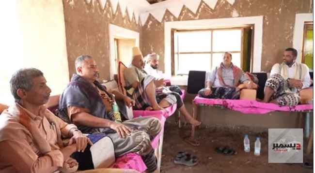 طارق صالح يترأس اجتماع هام مع قيادات الألوية التهامية