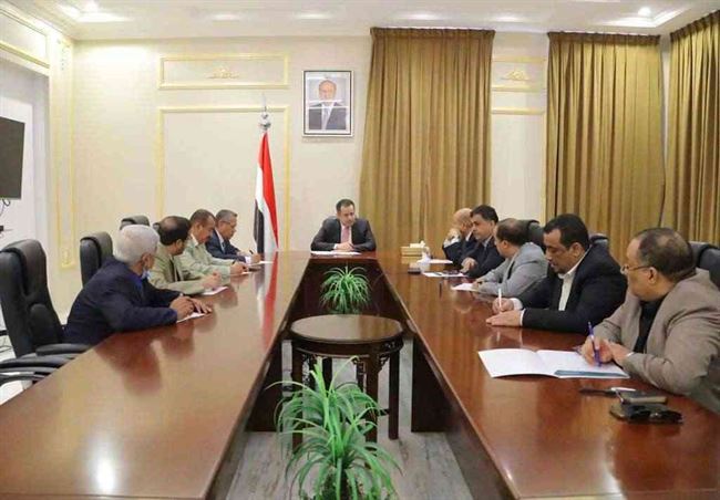 معين عبدالملك يلتقي قيادات حزب المؤتمر لتشكيل الحكومة الجديدة