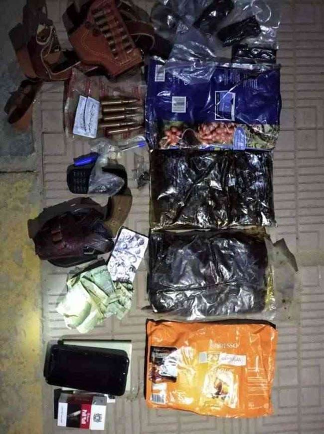 ضبط مخدرات وسلاح بحيازة شخصين في بلفقيه الساحلية بحضوموت