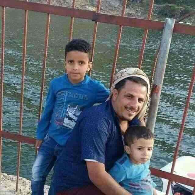 فيديو.. في أول ظهور له: شاهدت السيول تجرف صغاري أمام عيني