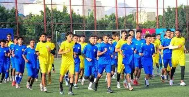 للمرة الأولى .. منتخب الناشئين يعسكر داخليا في تعز