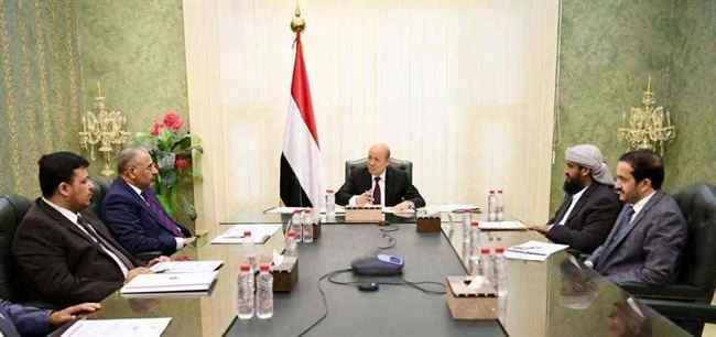 بحضور البحسني المجلس الرئاسي يعقد اجتماع جديد .. وهذا ما تم مناقشته