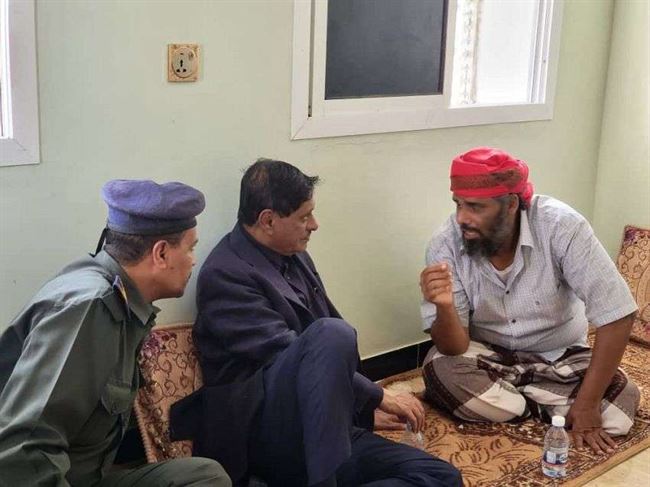 المجلس الرئاسي يشيد بدور قائد مقاومة غيل باوزير