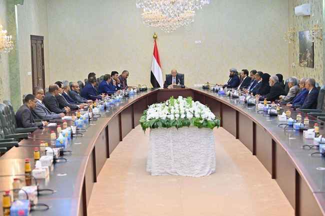 بعد ادائهم اليمين الدستوري .. مجلس الرئاسة يعقد أول اجتماع بالسلطة القضائية ..ويقدمون هذا التعهد