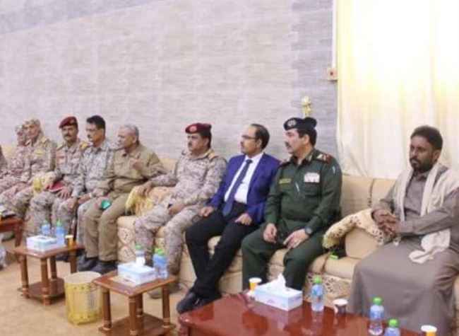 لجنة الرئيس رشاد العليمي لتقصي حقائق وتخريب تمرد الإخوان تصل المكلا في طريقها إلى شبوة