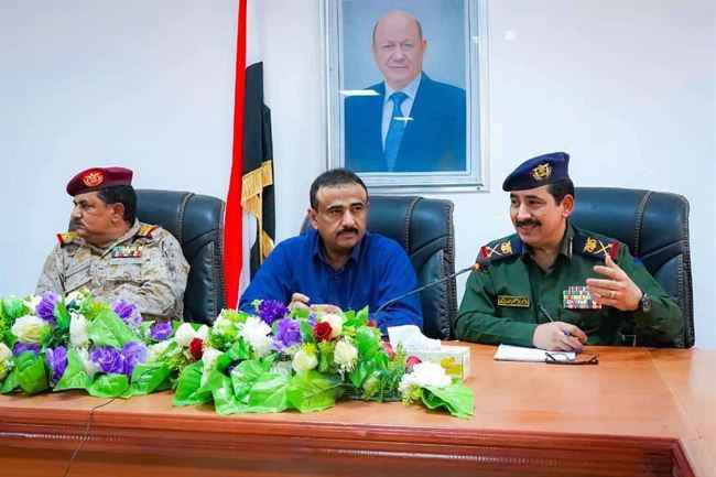 فيديو| كلمة قوية لمحافظ شبوة أمام وزيري الدفاع والداخلية عن الأحداث الأخيرة.. ماذا قال ؟