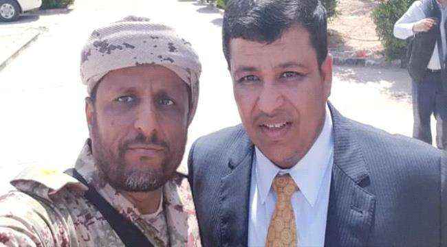 شائعات الإخوان.. كشف حقيقة نقل عبدالله العليمي بطائرة خاصة إلى الرياض بشأن إقناعه بالرجوع عن الاستقالة