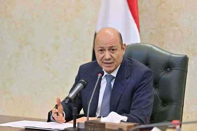 نشطاء الإخوان من أبناء جلدته شتموه وأبرز إعلامين الجنوب يؤكد: الرئيس رشاد العليمي رجل المرحلة