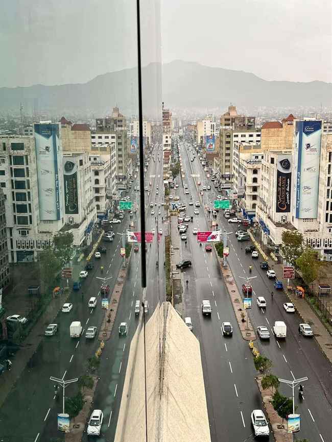 كشف مصدر وتفاصيل انفجار ضخم هز شوارع صنعاء واسفر عن مصرع قيادات حوثية