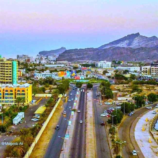 محامي اليمن يلتقي وفد من اللجنة الدولية للصليب الاحمر.. اتفاق على تشكيل هذه اللجنة
