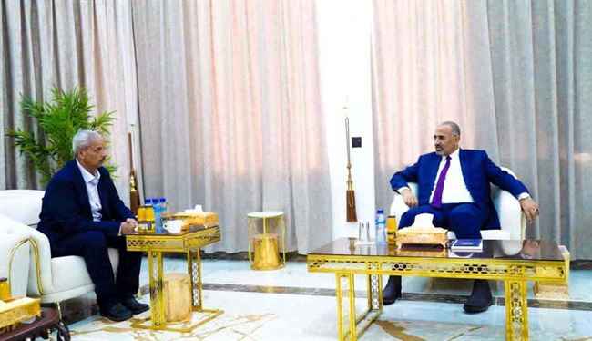 الزبيدي يقدم وعد لأهالي لحج