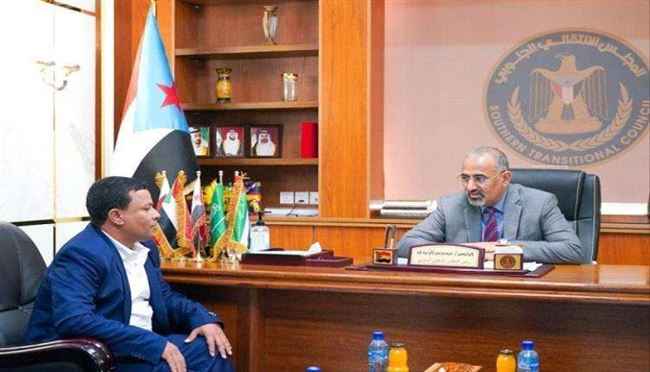 الزبيدي يشيد بجهود فرض سيادة القانون في سقطرى