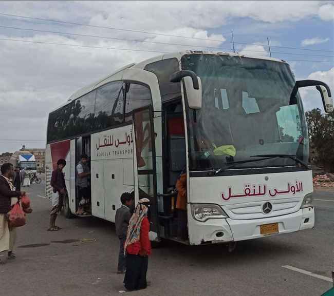 تحذير للمسافرين إلى صنعاء.. الحوثي يستهدف الجميع بإجراءات خبيثة في النقاط