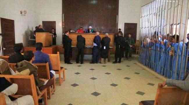 مسؤول قضائي في صنعاء يكشف عن تحرك حوثي خطير تحت شعار "القضاة المؤمنين"