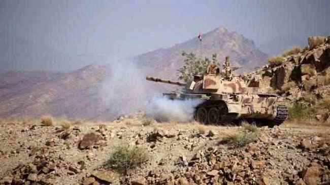 أول تحرك عسكري للحكومة ردا على هجوم الحوثي في تعز