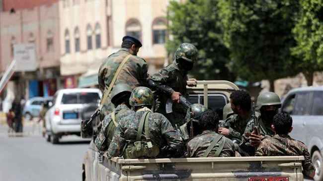 الحوثي يعتقل رئيس نادي المعلمين بعد نجاح الإضراب