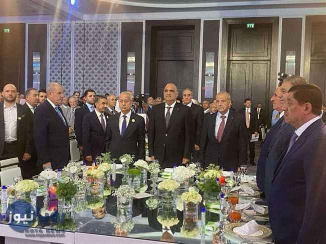 ملك الأردن يكرم أحد كبار تجار اليمن بدرع سفراء الصناعة الاردنية