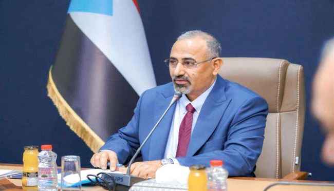 الزُبيدي: استقرار الأمن في عدن دفع بعجلتي البناء والتنمية للأمام