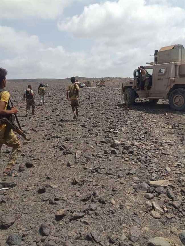 أبين: القوات المشتركة الجنوبية تسيطر على معسكر الحجلة التابع لتنظيم القاعدة
