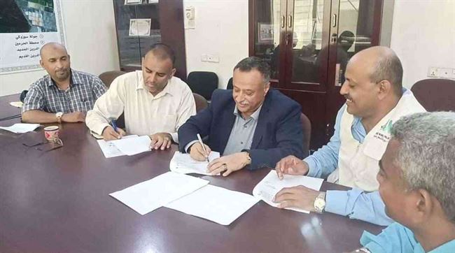 مدير المنصورة يبرم إتفاقية لمعالجة طفح المجاري بجولة كالتكس وتصريف مياه الأمطار بالطريق البحري