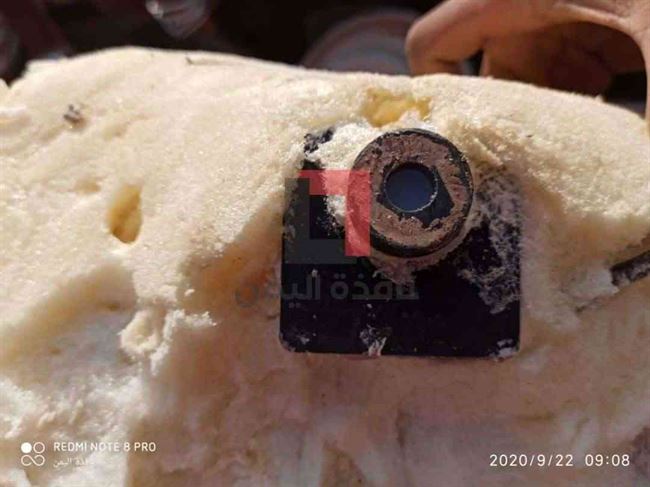 شاهد .. المشتركة تفكك شبكة ألغام حوثية من نوع حديث في قرى حيس بالحديدة 