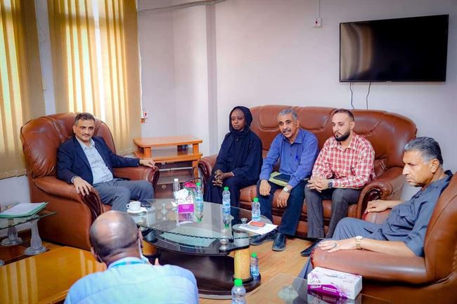 المحافظ لملس يطّلع على أبرز مشاريع وتدخلات برنامج الأغذية العالمي بعدن