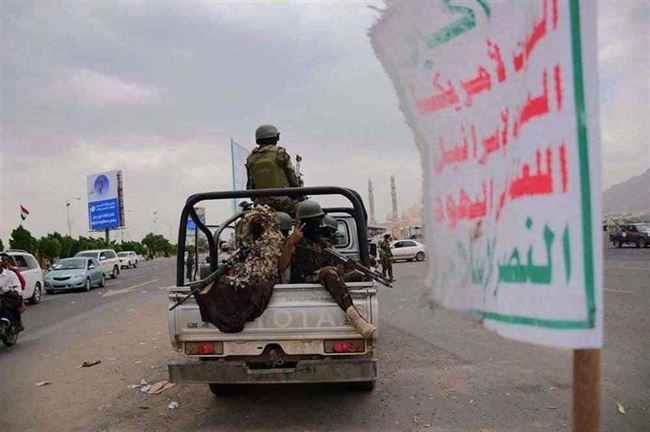 قائد حوثي من الدرجة الأولى يصل مطار صنعاء قادما من بريطانيا .. خيانة الأمم المتحدة لليمنيين