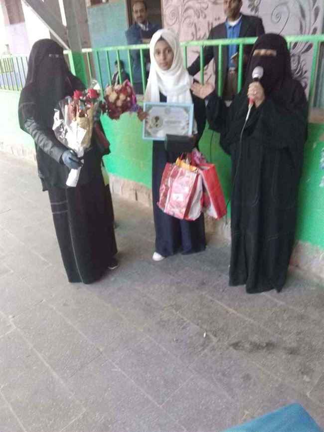 فصل طالبة متفوقة في صنعاء ترفض ترديد صرخة الحوثي.. رغد: حتى الاسلام ليس بالإكراه