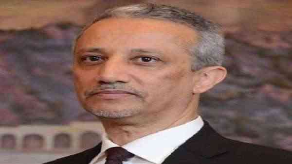 شوقي هائل: مشقة السفر الطويل جعلت اليمني صاحب الرقم القياسي في غينيس بالمعاناة