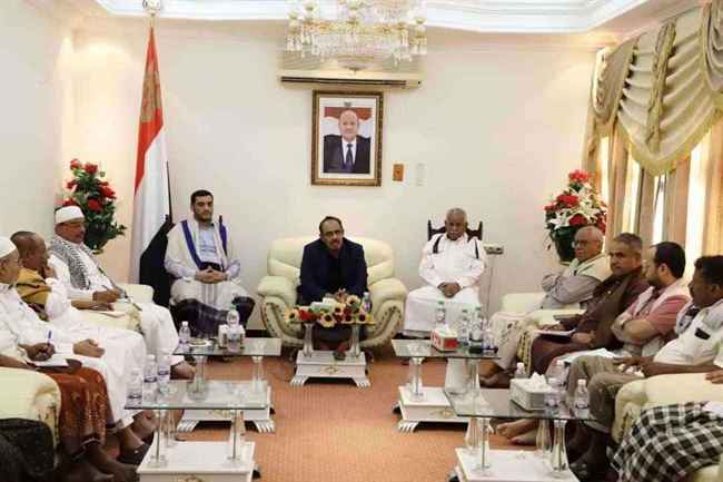 بعد زيارته الأولى.. إعلان رفع الإضراب وبدء العملية التعليمية في مدارس وادي حضرموت