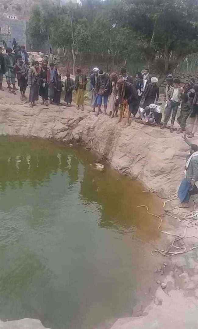شاهد.. لحظة وفاة طفل غرقاً في بركة مياه بالمذاب