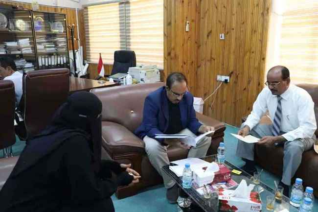 محافظ حضرموت الجديد يرفض التعامل وكيل شؤون الوادي والصحراء ويرفض مقابلته