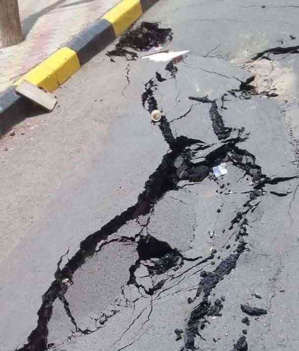 الفساد يصل إلى أمام قصر المعاشيق في عدن .. صور تثير غضب الشارع في عدن ومطالبة بمحاسبة المسؤولين